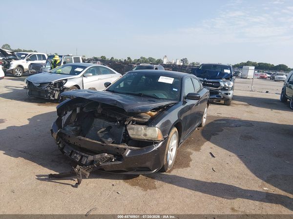2014 DODGE CHARGER SE