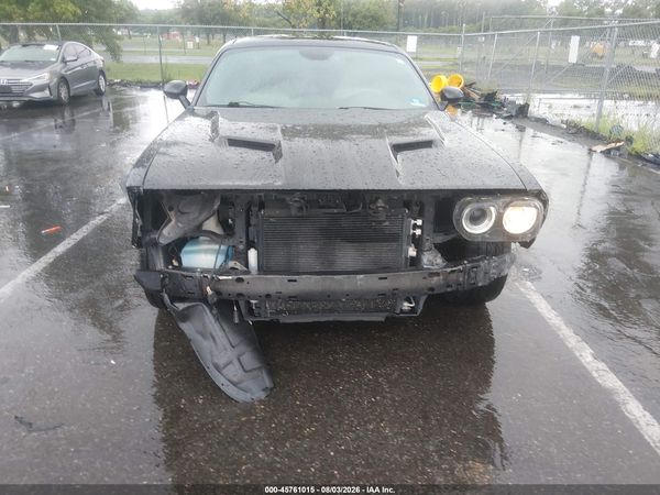 2015 DODGE CHALLENGER SXT PLUS