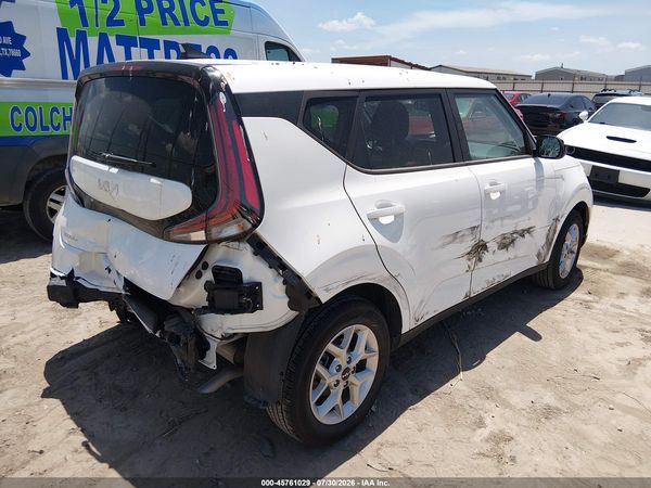 2025 KIA SOUL LX/S