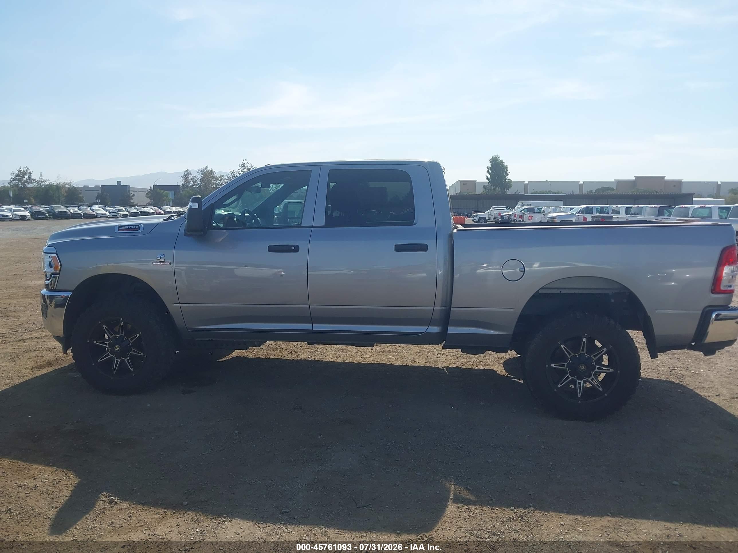 2024 RAM 2500 TRADESMAN  4X4 6'4 BOX