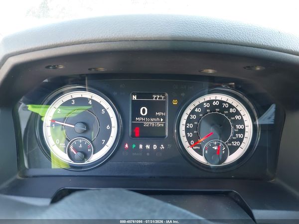 2020 RAM 1500 CLASSIC TRADESMAN  4X4 6'4 BOX