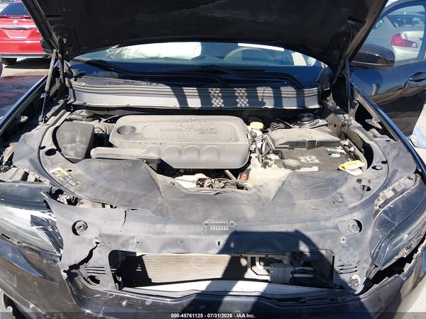 2020 JEEP CHEROKEE LATITUDE FWD