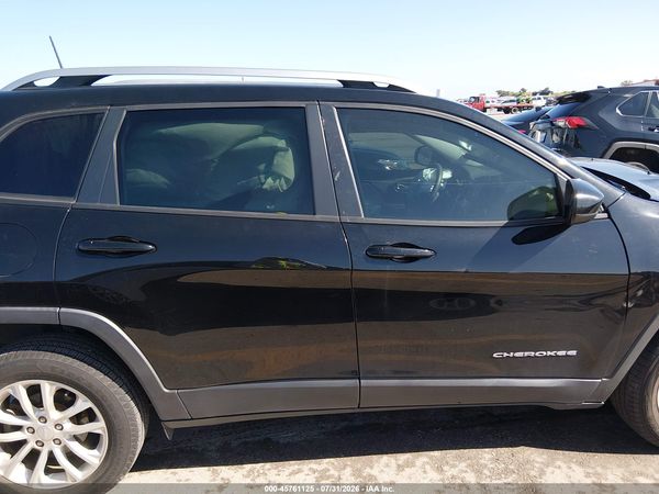 2020 JEEP CHEROKEE LATITUDE FWD