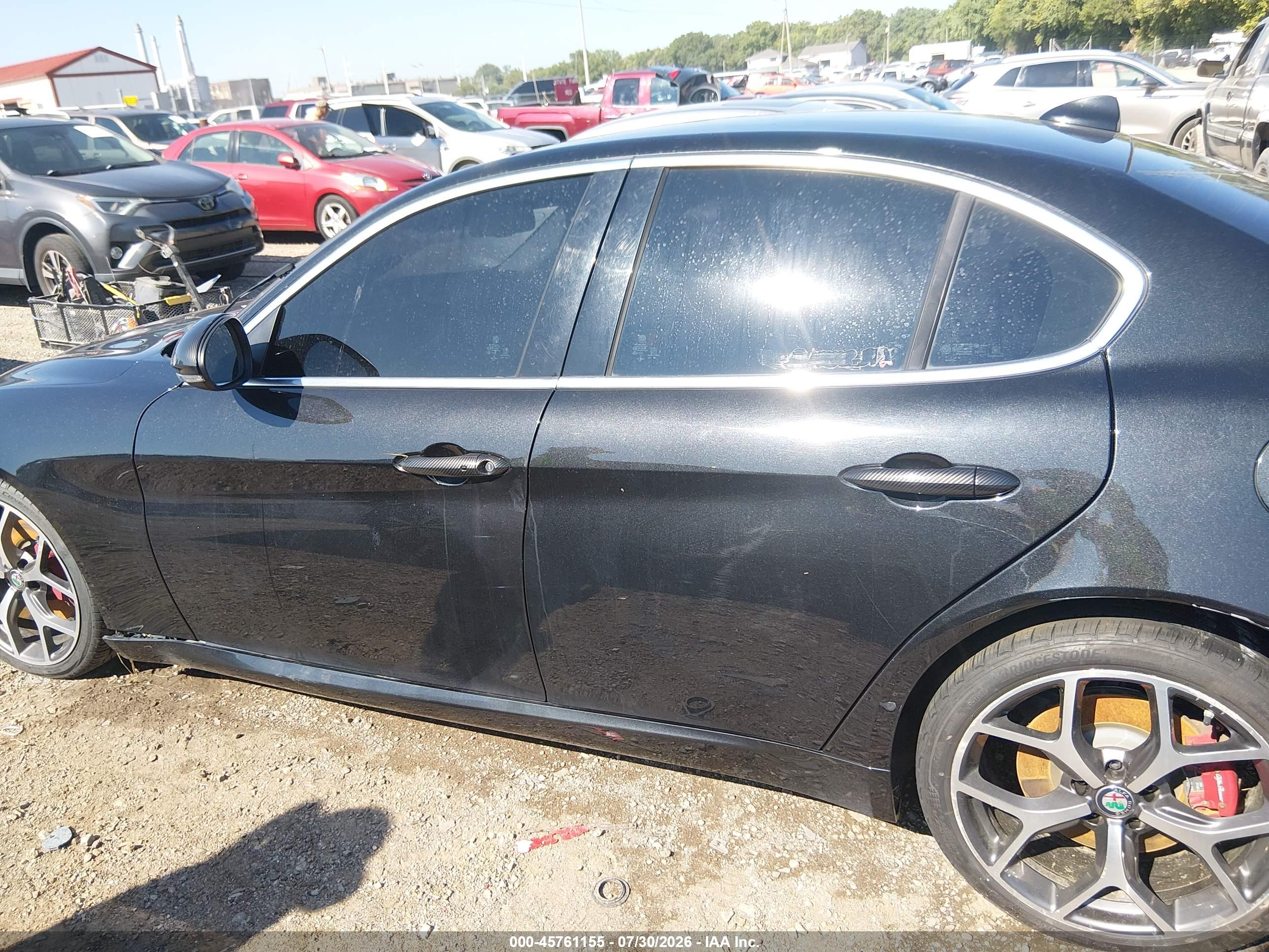 2019 ALFA ROMEO GIULIA RWD