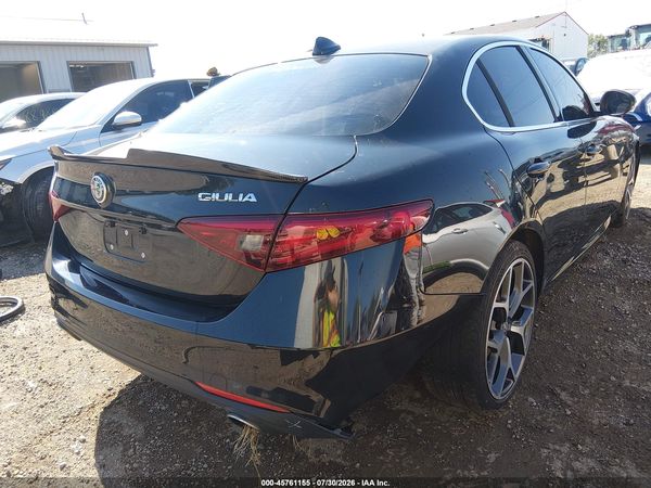 2019 ALFA ROMEO GIULIA RWD