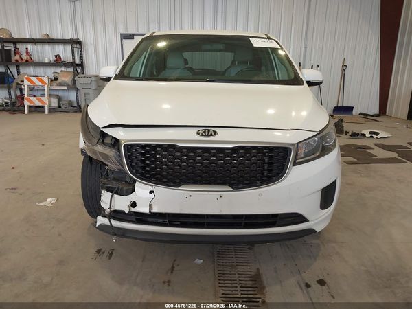 2017 KIA SEDONA LX