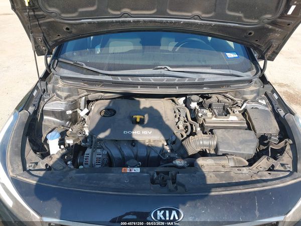 2017 KIA FORTE LX