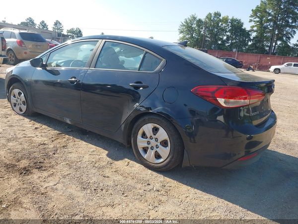2017 KIA FORTE LX