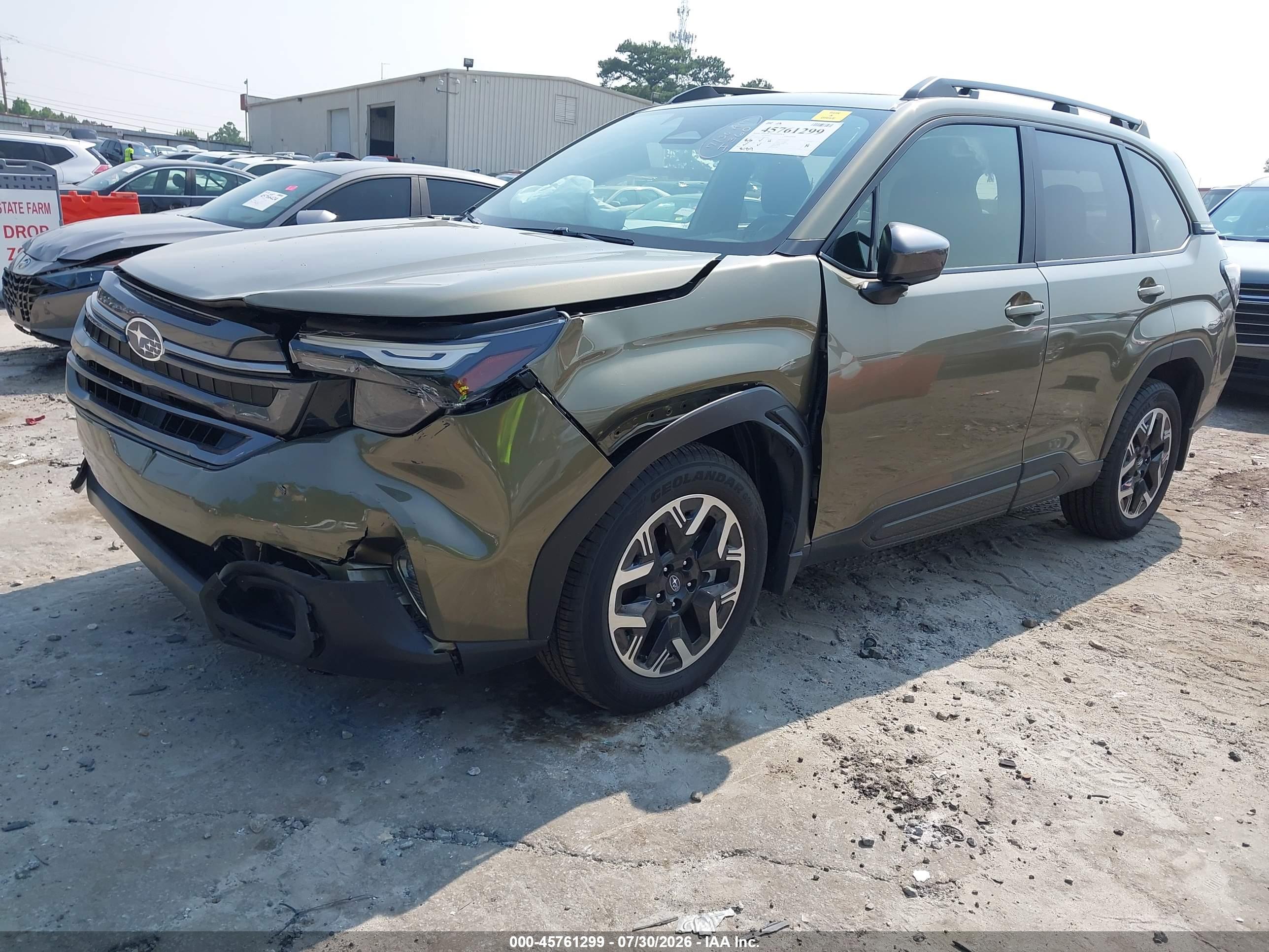 2025 SUBARU FORESTER PREMIUM — I2