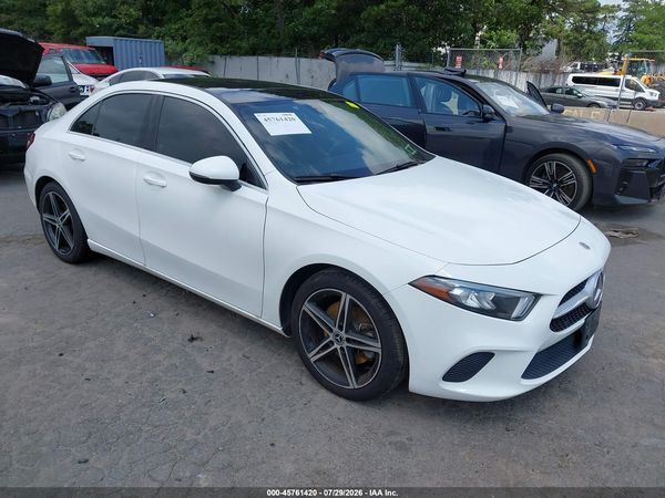 2019 MERCEDES-BENZ A 220