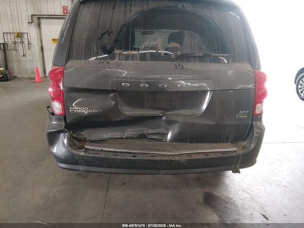 2015 DODGE GRAND CARAVAN SXT — I6