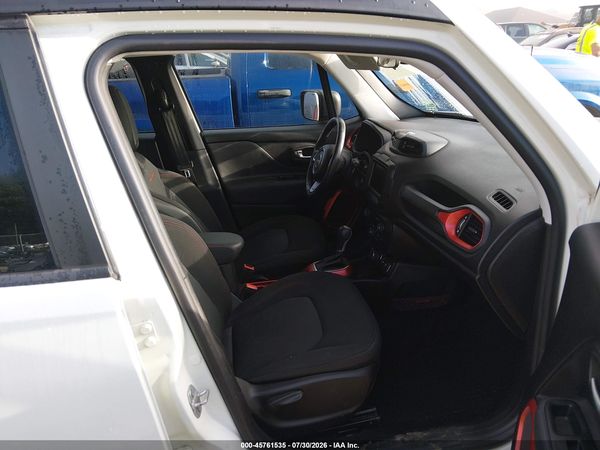 2018 JEEP RENEGADE TRAILHAWK 4X4