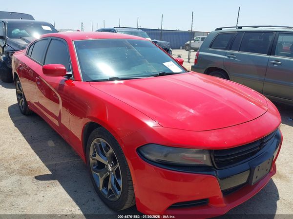 2015 DODGE CHARGER SXT