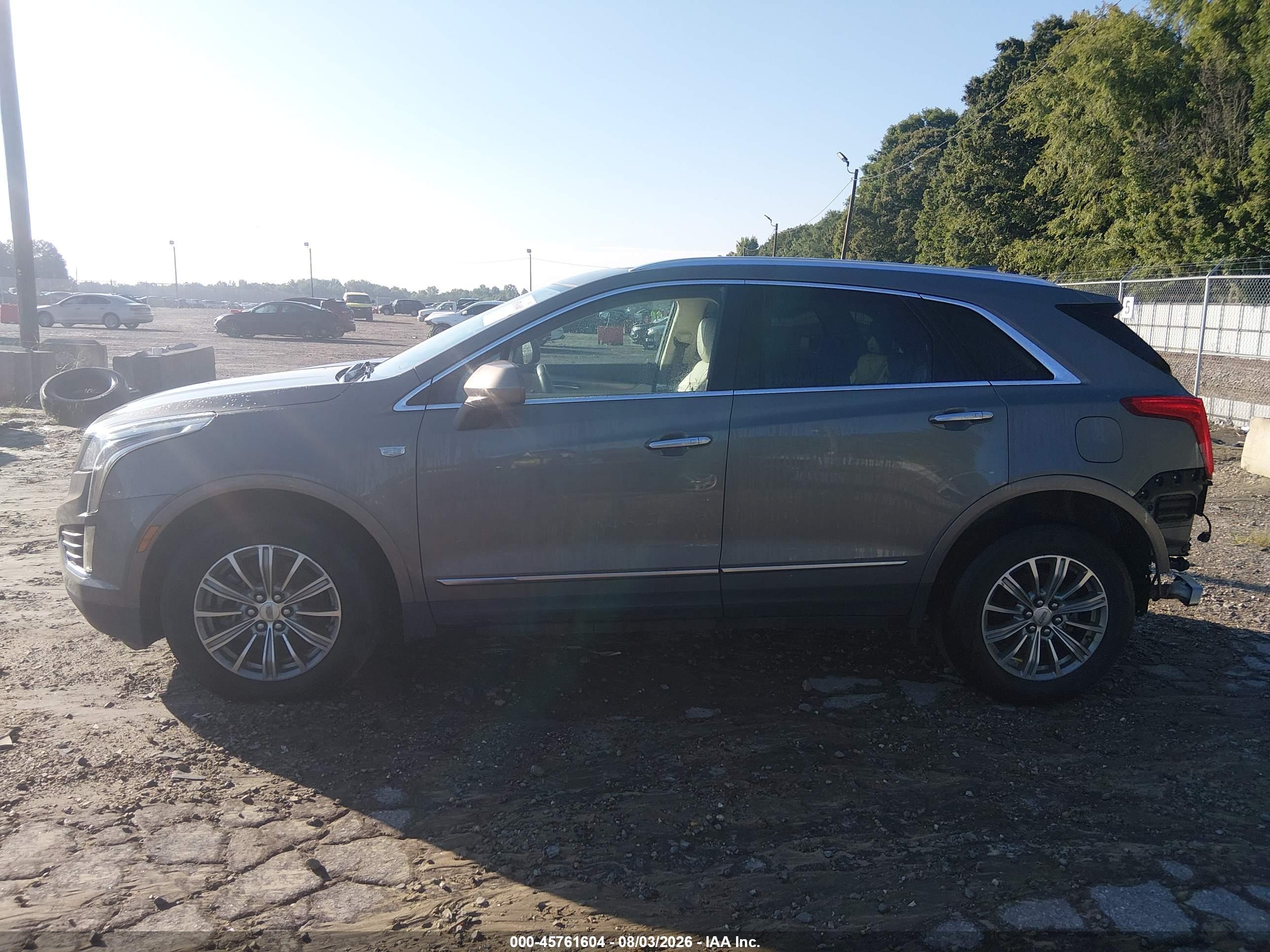 2018 CADILLAC XT5 LUXURY