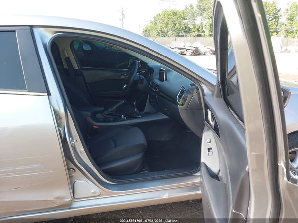 2016 MAZDA MAZDA3 I SPORT
