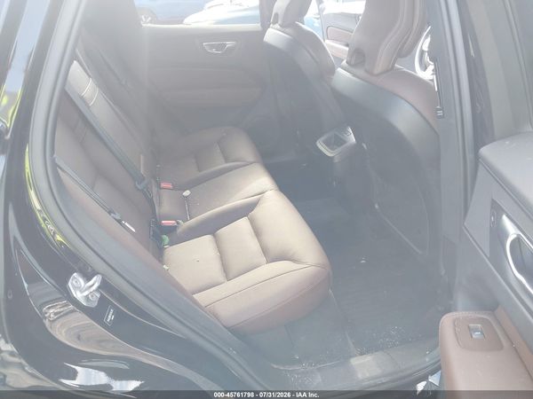 2019 VOLVO XC60 T6 MOMENTUM