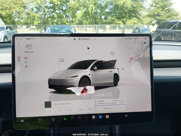 2026 TESLA MODEL Y