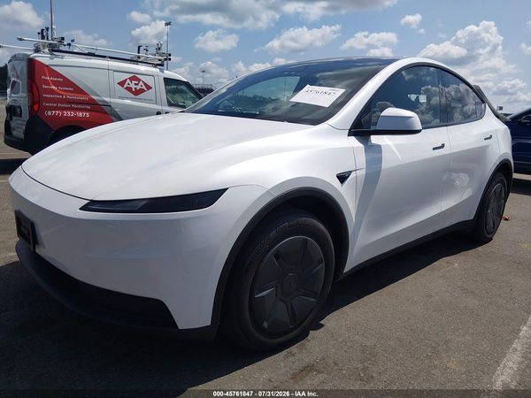 2026 TESLA MODEL Y