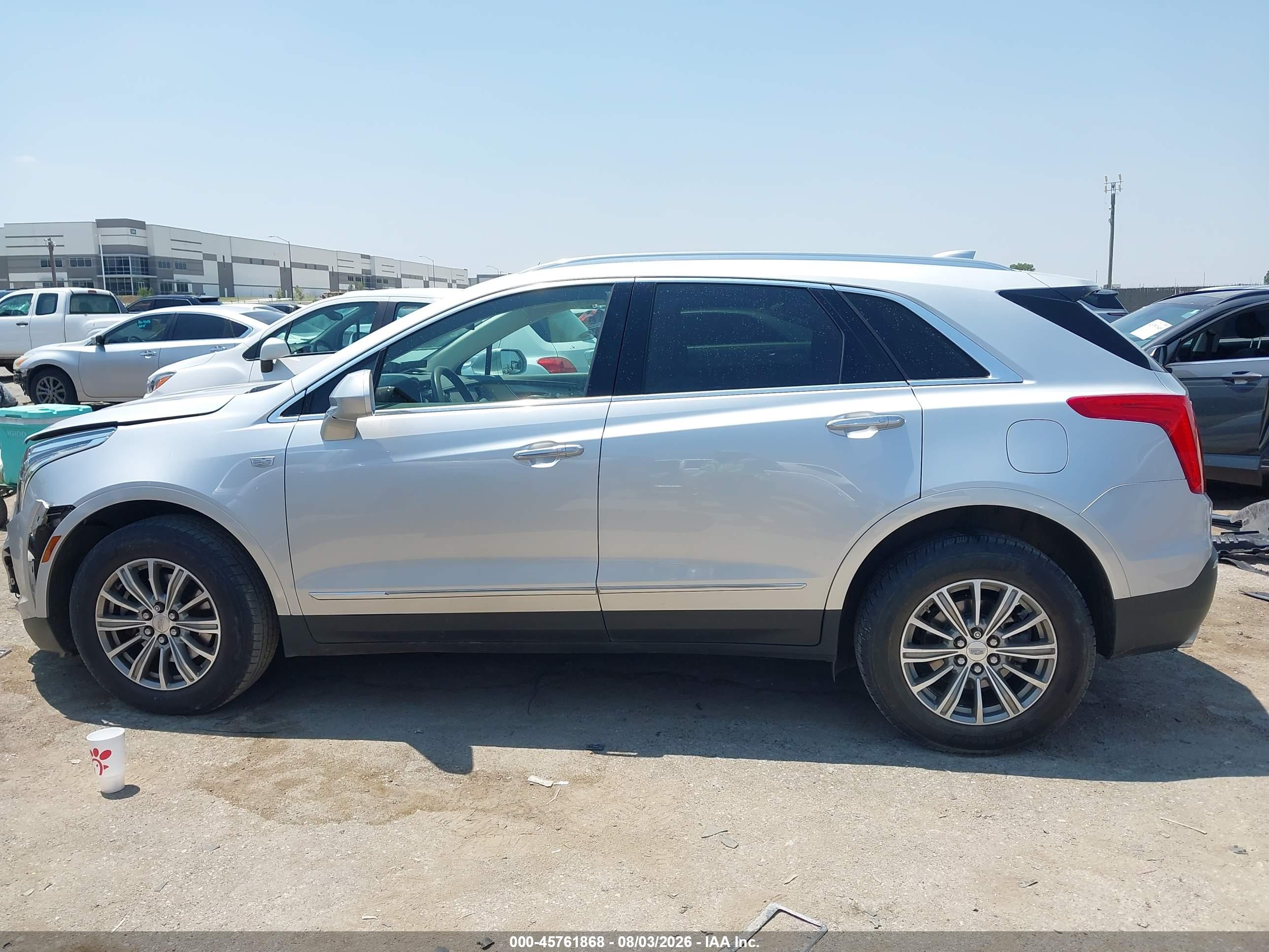 2018 CADILLAC XT5 LUXURY