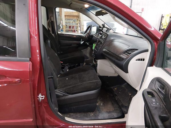 2015 DODGE GRAND CARAVAN SXT — I5