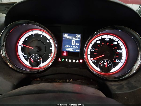 2015 DODGE GRAND CARAVAN SXT — I7