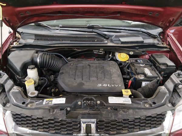2015 DODGE GRAND CARAVAN SXT — I10