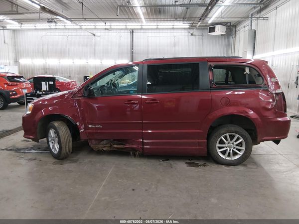 2015 DODGE GRAND CARAVAN SXT — I117