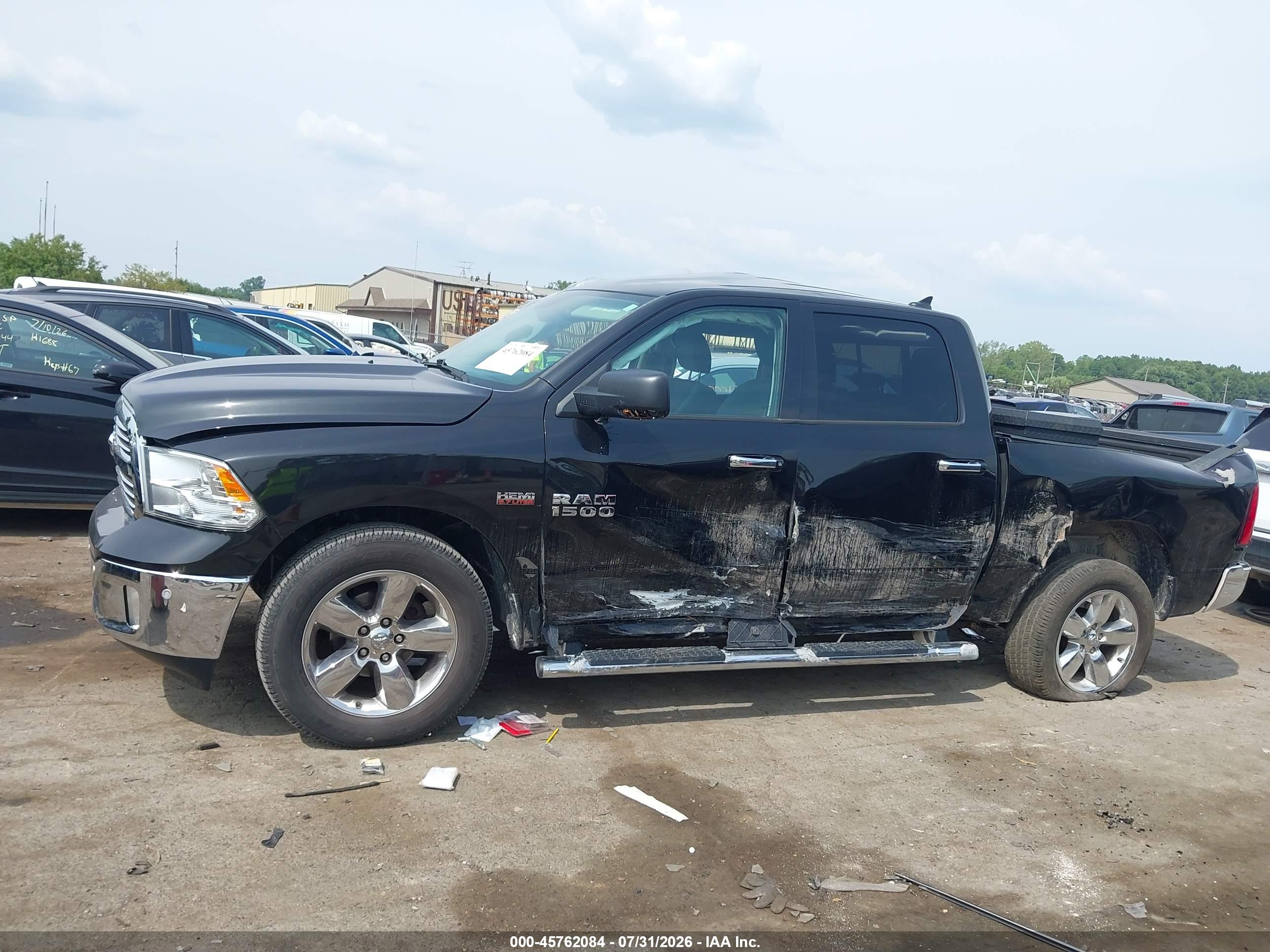 2017 RAM 1500 BIG HORN  4X4 5'7 BOX