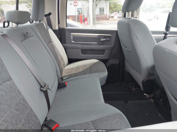 2017 RAM 1500 BIG HORN  4X4 5'7 BOX
