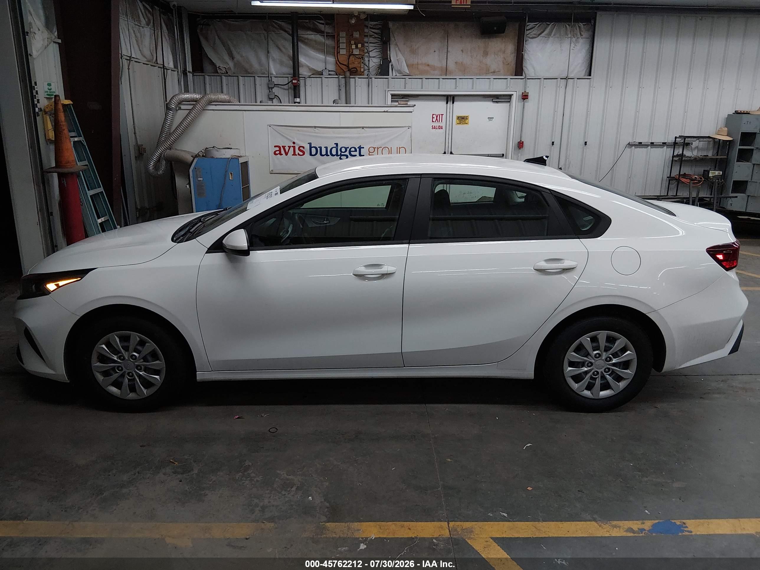 2024 KIA FORTE LX