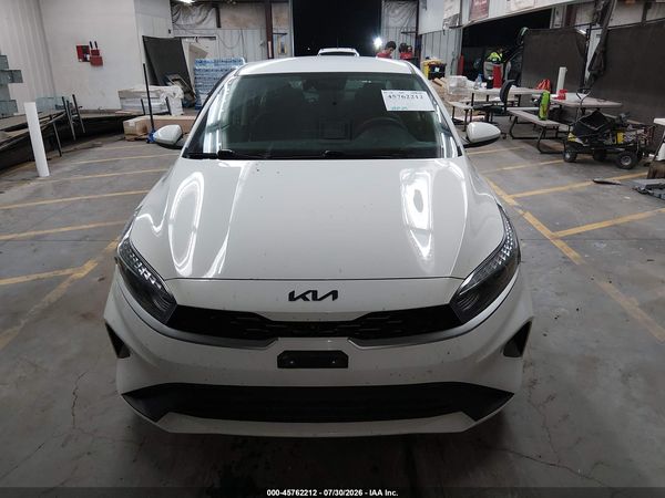 2024 KIA FORTE LX