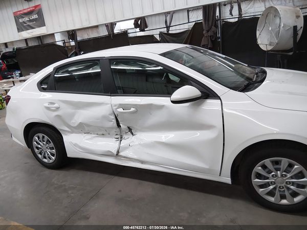 2024 KIA FORTE LX
