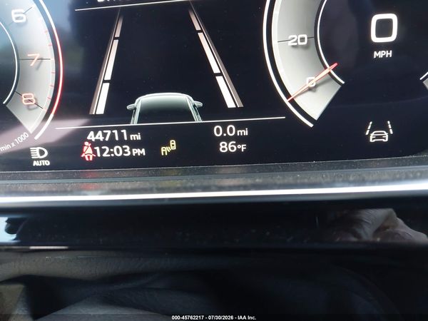 2022 AUDI A8