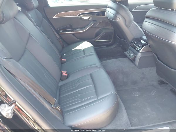 2022 AUDI A8