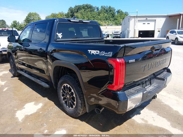 2026 TOYOTA TUNDRA SR5 CREWMAX 5.5' BED