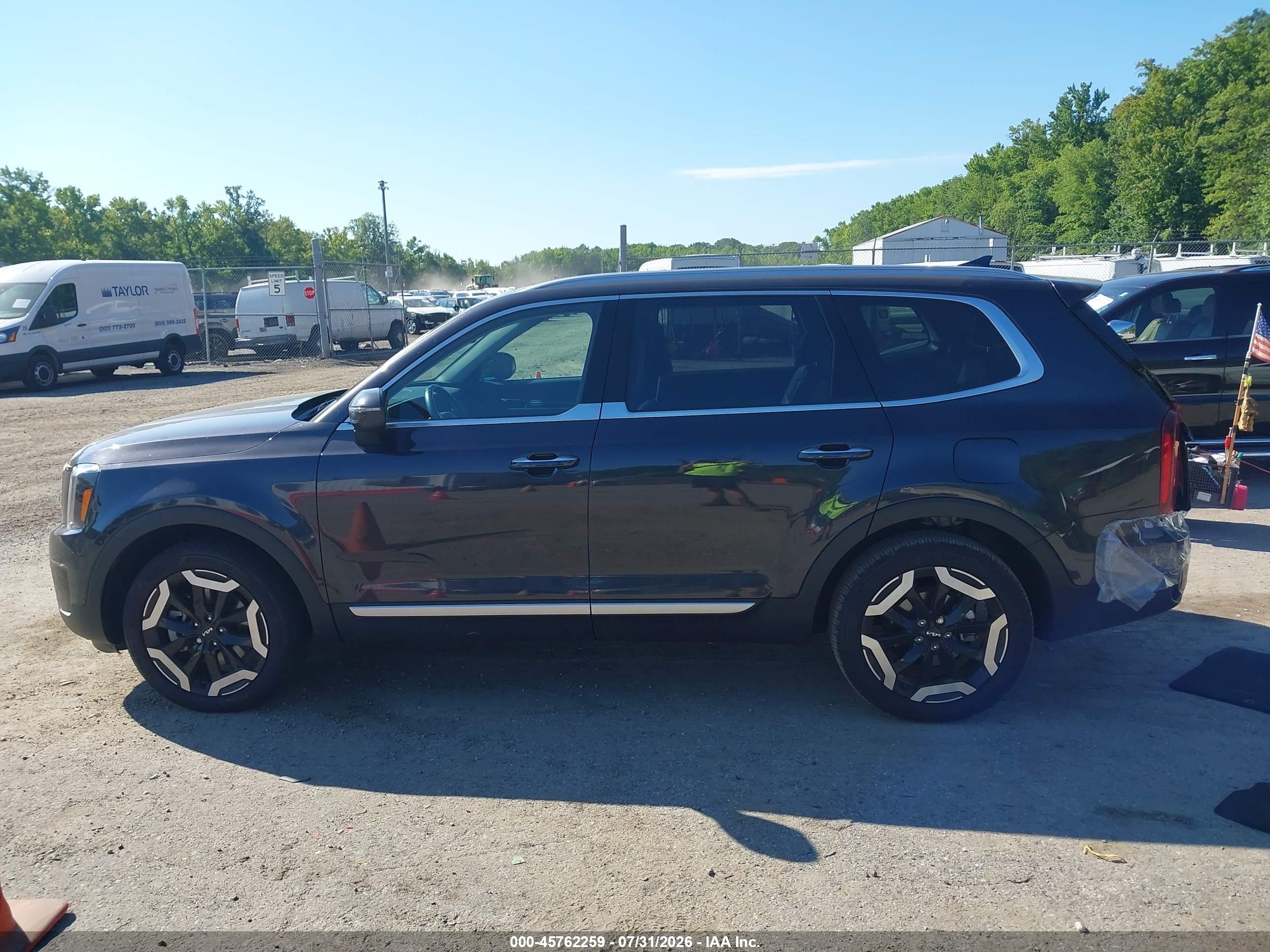2025 KIA TELLURIDE S