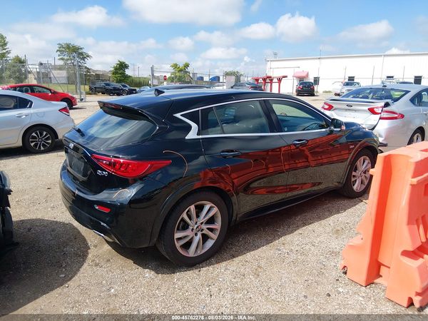 2018 INFINITI QX30