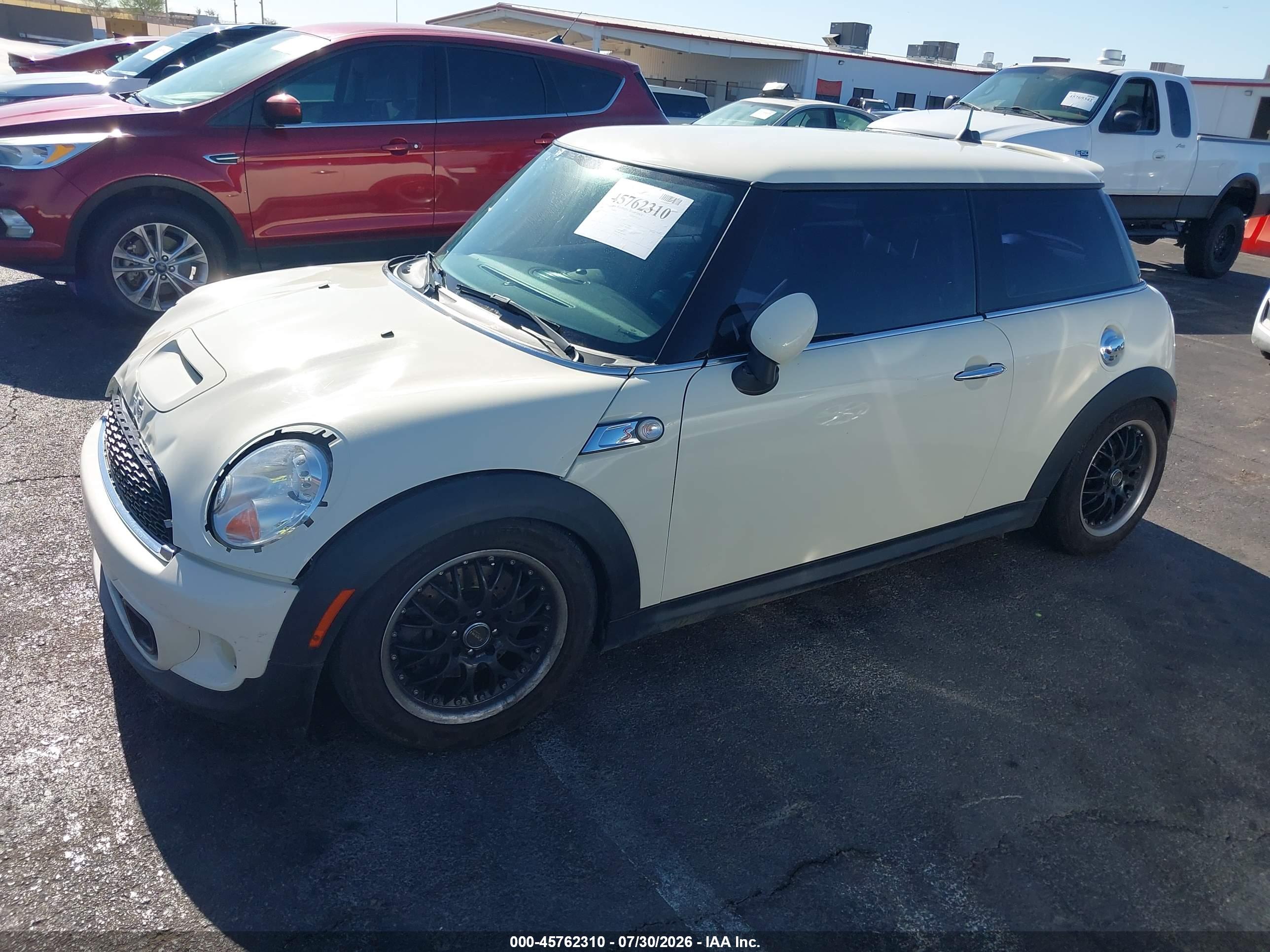 2013 MINI HARDTOP COOPER S
