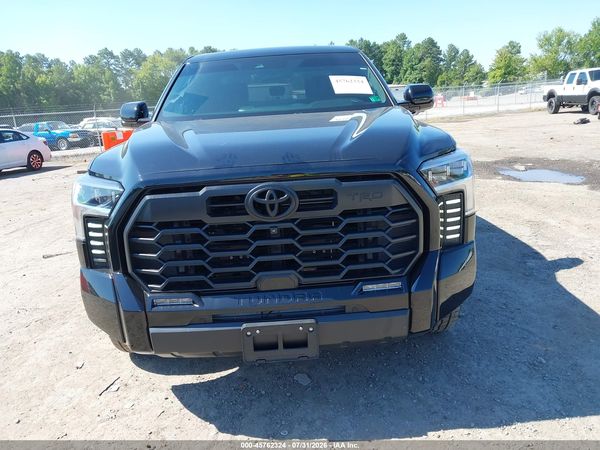 2025 TOYOTA TUNDRA HYBRID LIMITED CREWMAX 6.4' BED