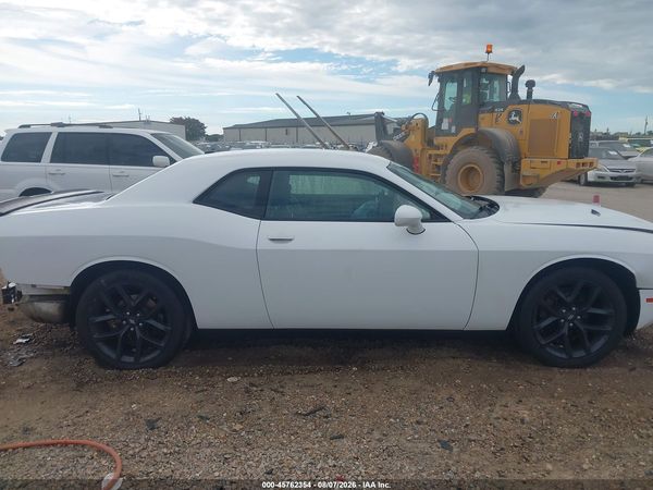 2020 DODGE CHALLENGER SXT