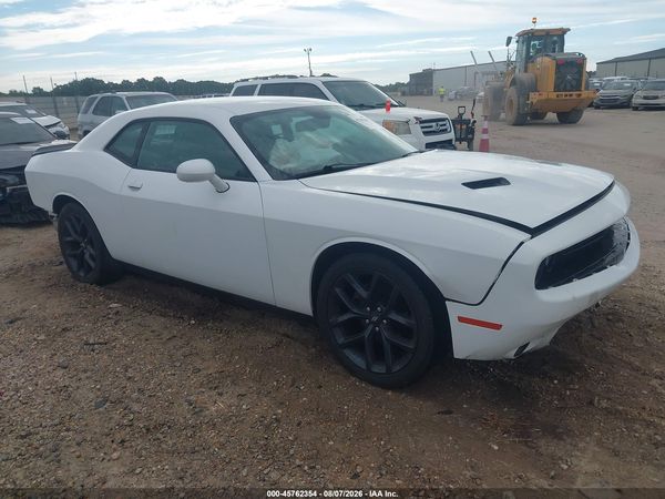 2020 DODGE CHALLENGER SXT