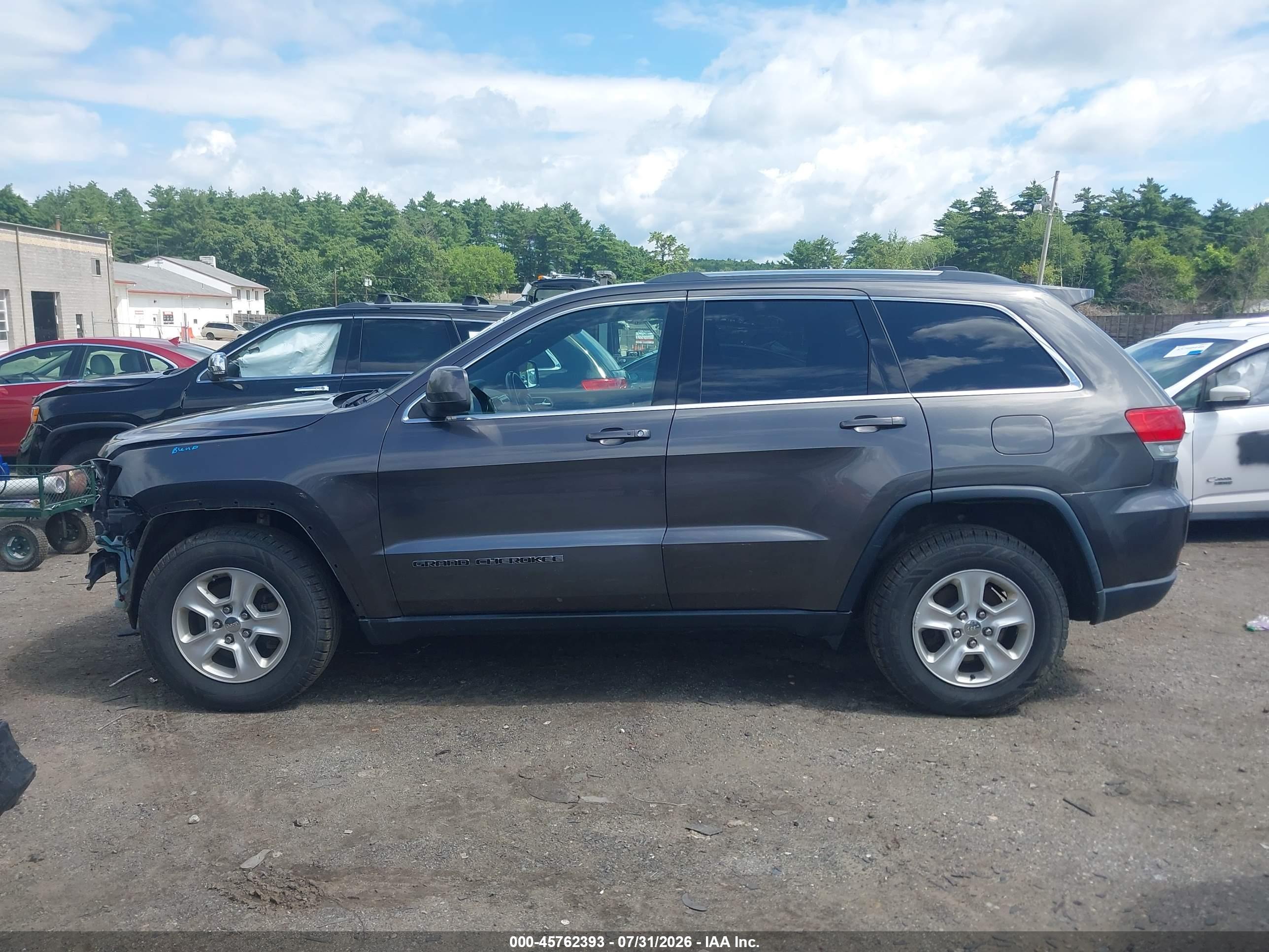 2017 JEEP GRAND CHEROKEE LAREDO