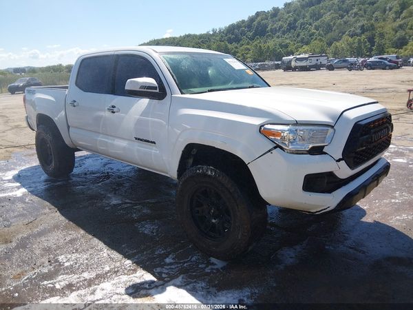 2017 TOYOTA TACOMA SR V6