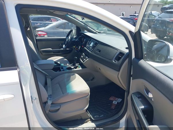 2016 KIA SEDONA L