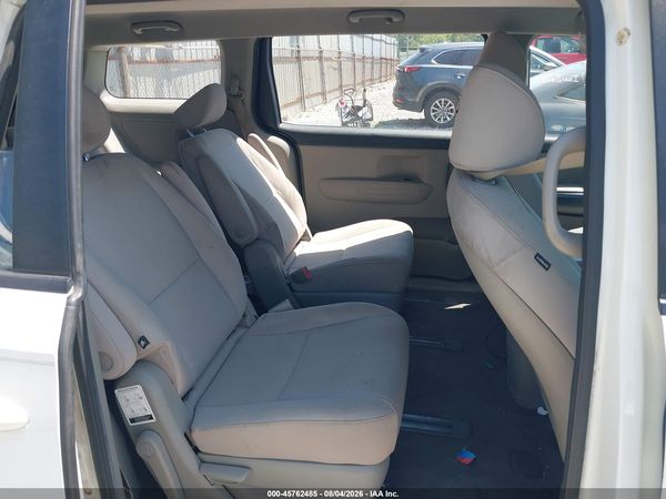 2016 KIA SEDONA L