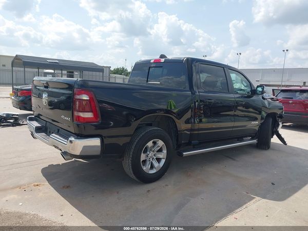 2024 RAM 1500 LARAMIE  4X4 5'7 BOX