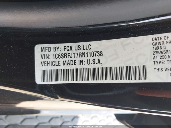 2024 RAM 1500 LARAMIE  4X4 5'7 BOX