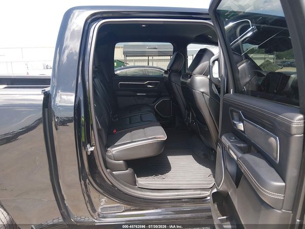 2024 RAM 1500 LARAMIE  4X4 5'7 BOX