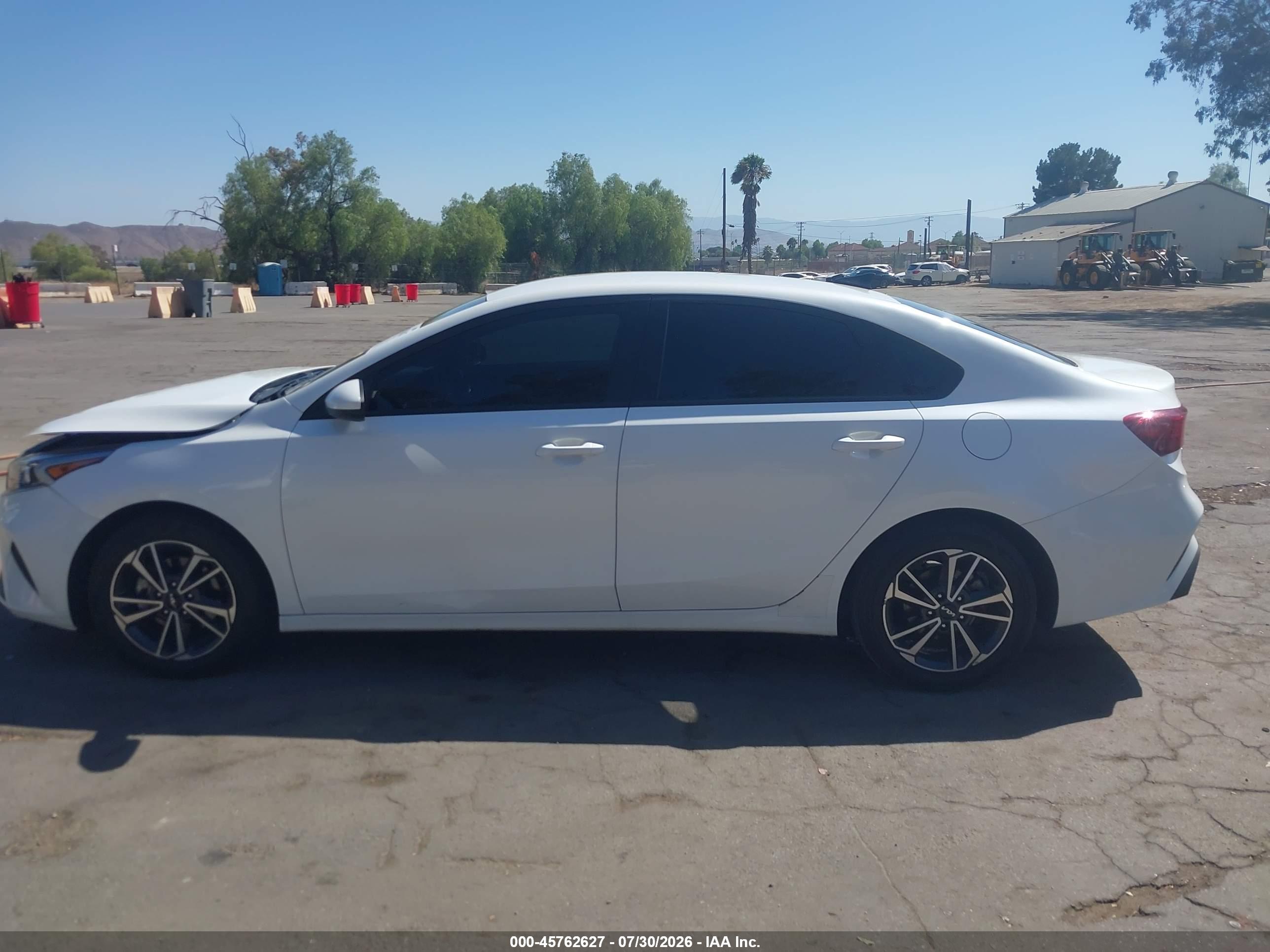 2023 KIA FORTE LXS