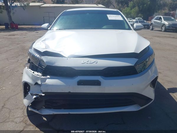 2023 KIA FORTE LXS